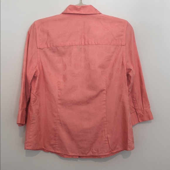 Chico's Coral Wrinkle Resistant Button-Down 3/4 Sleeve Women's Shirt size 1 - Picture 3 of 8